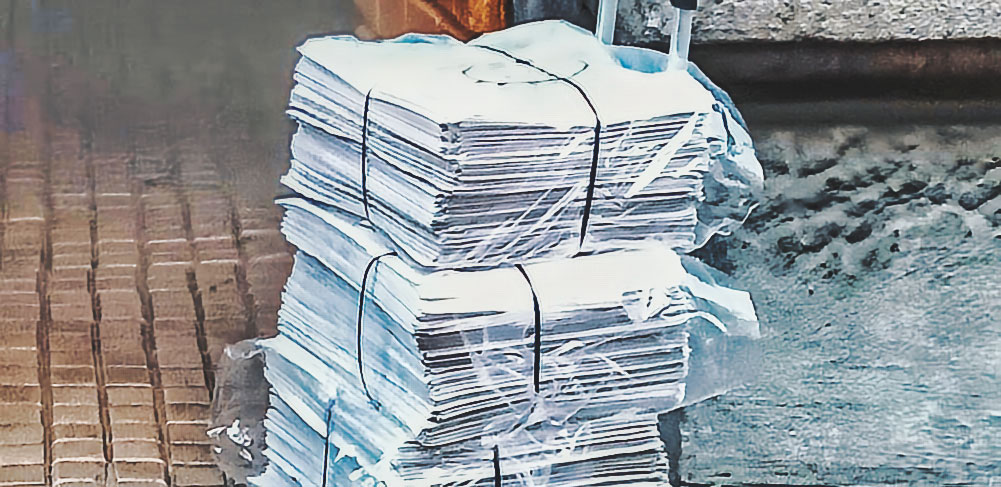 Przykładowe zapakowane wydrukowane gazety w drodze do Klienta